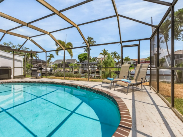 Luxurious Gulf Access Escape in Southwest Cape Coral